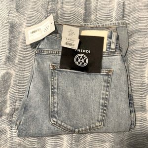 NWT Amendi jeans light blue, size W34 L32 slim tapered mis rise zip fly